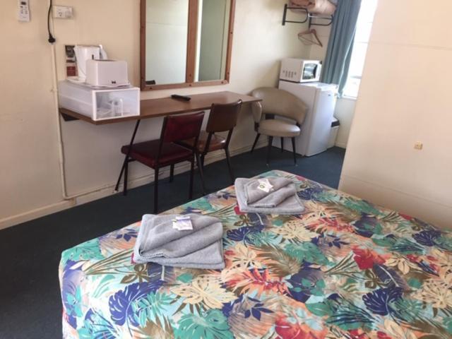 Governors Hill Motel Goulburn Extérieur photo