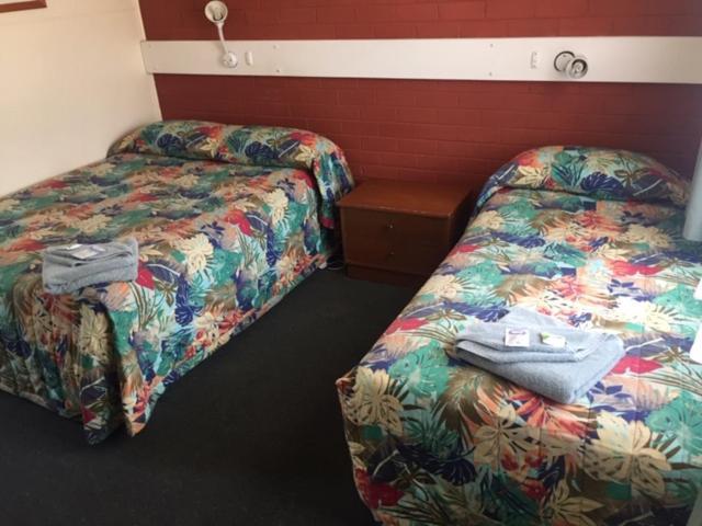 Governors Hill Motel Goulburn Extérieur photo